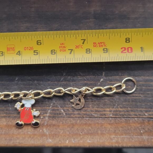 Jelly Belly Factory Charm Bracelet – Vintage Late '90s Gold Dangle | Y2K Jewelry - Picture 9 of 15